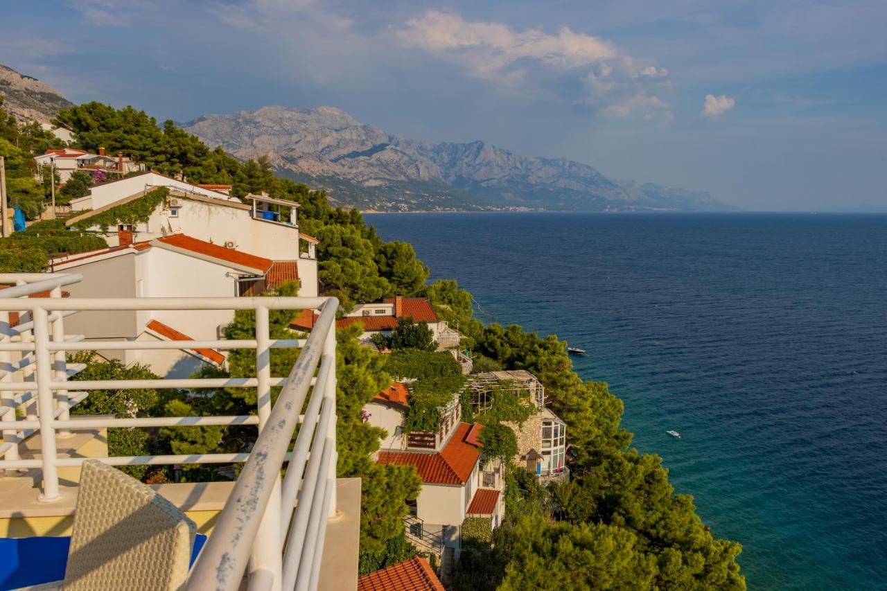 Luxury Apartments Villa Ruzmarina With New Heated Infinity Pool And Lounge Area Marusici  Εξωτερικό φωτογραφία