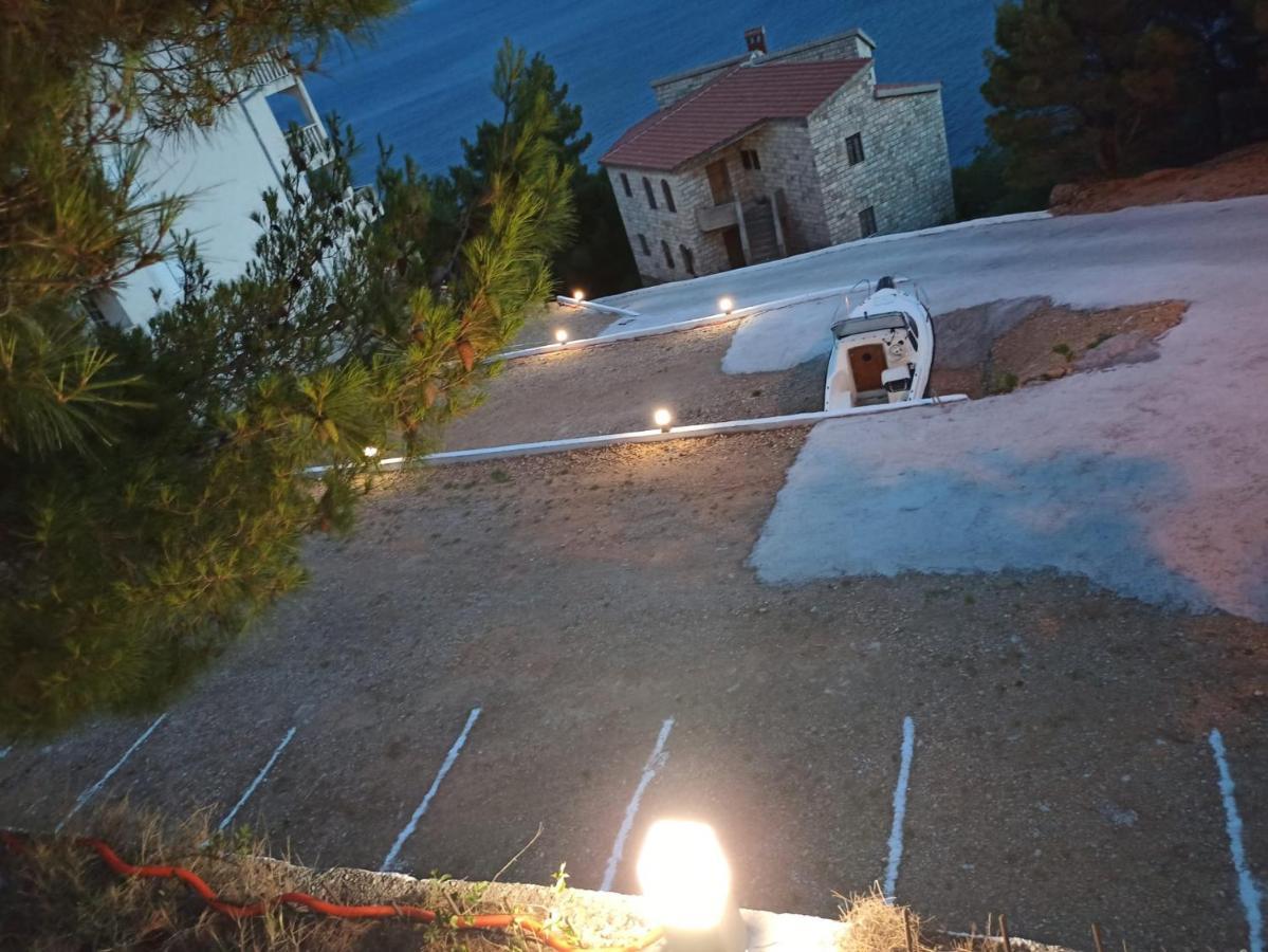 Luxury Apartments Villa Ruzmarina With New Heated Infinity Pool And Lounge Area Marusici  Εξωτερικό φωτογραφία