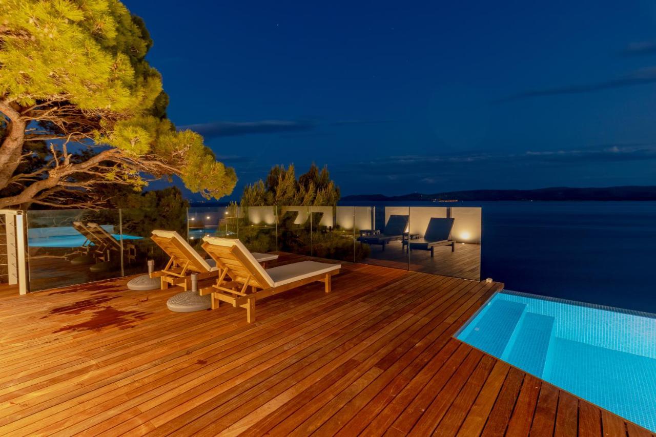 Luxury Apartments Villa Ruzmarina With New Heated Infinity Pool And Lounge Area Marusici  Εξωτερικό φωτογραφία