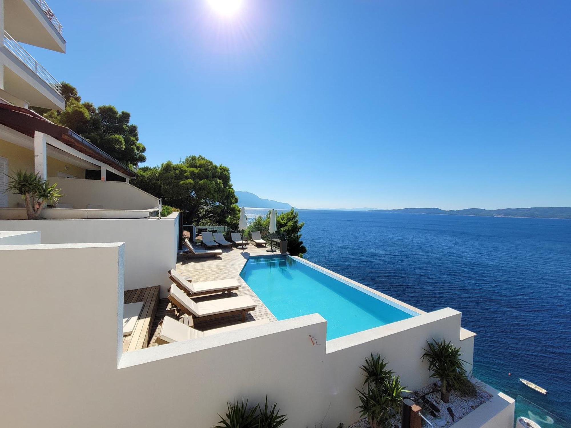 Luxury Apartments Villa Ruzmarina With New Heated Infinity Pool And Lounge Area Marusici  Εξωτερικό φωτογραφία