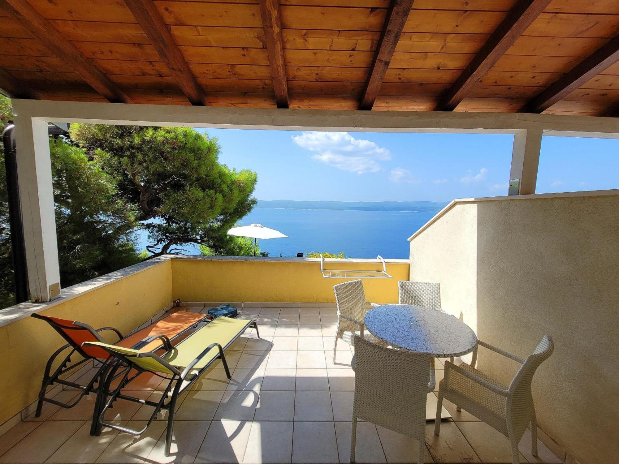 Luxury Apartments Villa Ruzmarina With New Heated Infinity Pool And Lounge Area Marusici  Εξωτερικό φωτογραφία